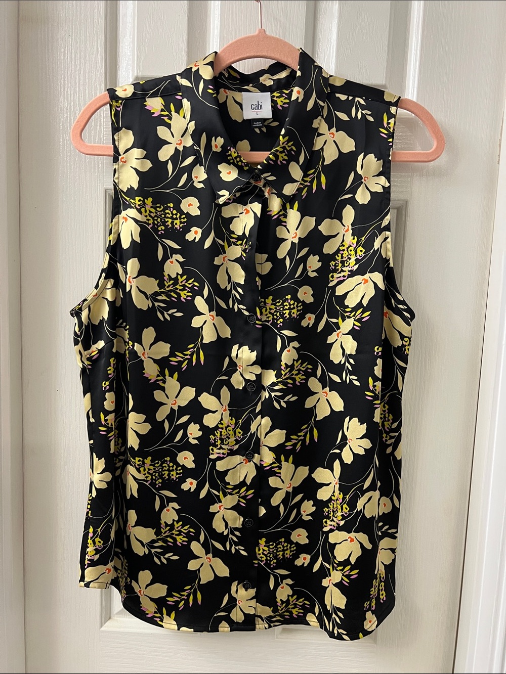 CAbi Black Floral Sleeveless Button-Front Blouse